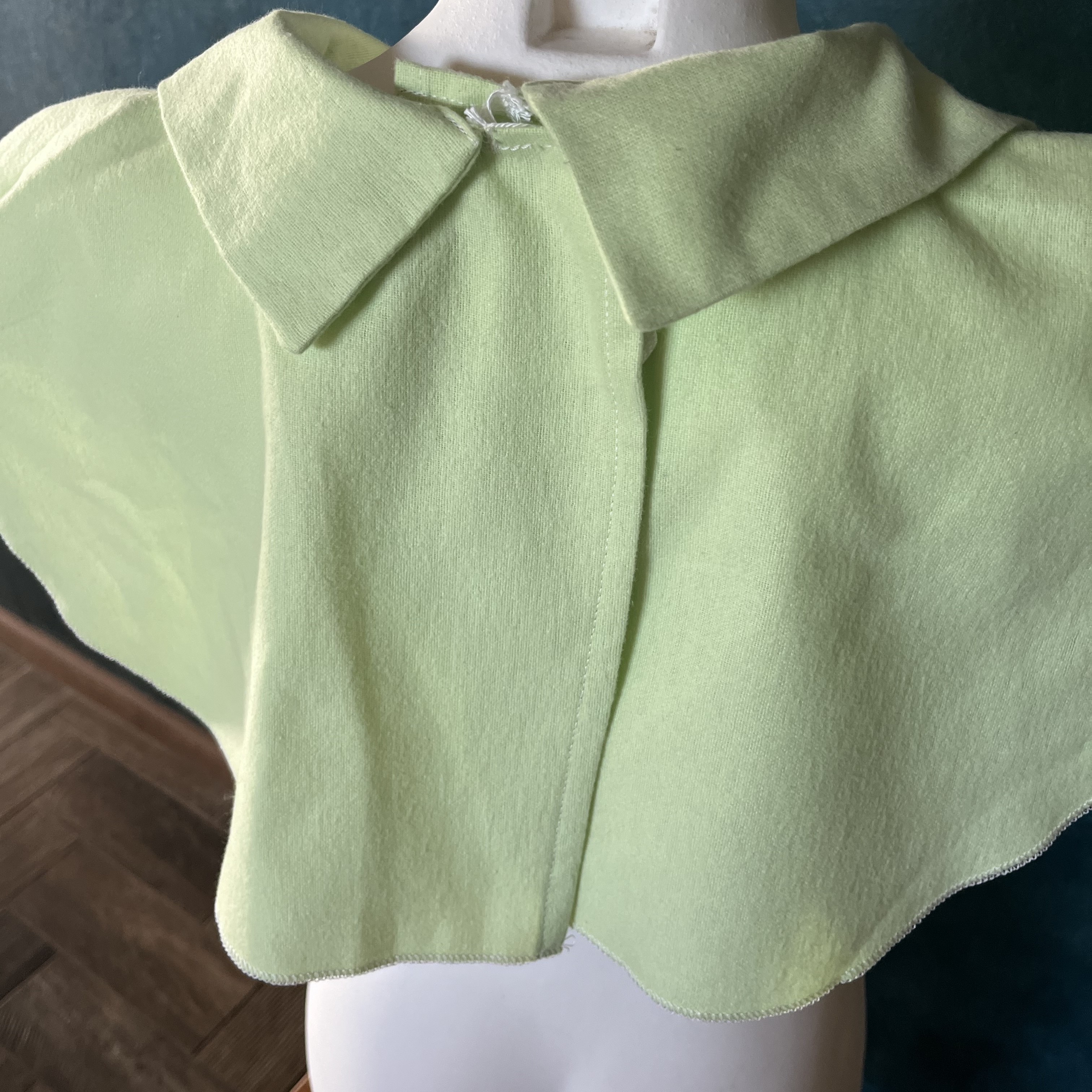 zacht kraagje mint, natuurbegraafenis, crematie, minimalistisch, duurzaam en afbreekbaar